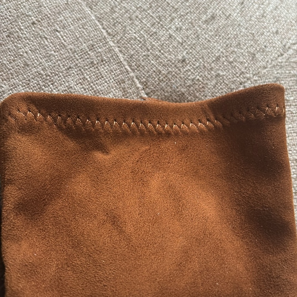 Stylish RUST heeled boot! - Picture 4 of 5